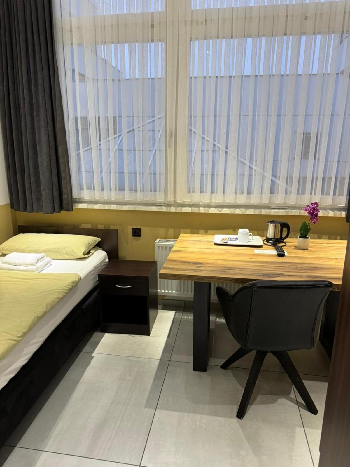 Stadtpension Heilbronn Luaran gambar